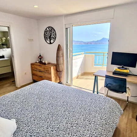 Atico De Lujo Vistas Dos Mares Appartamento *