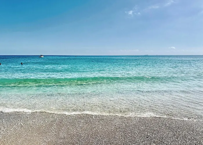 Апартаменти Atico De Lujo Vistas Dos Mares *