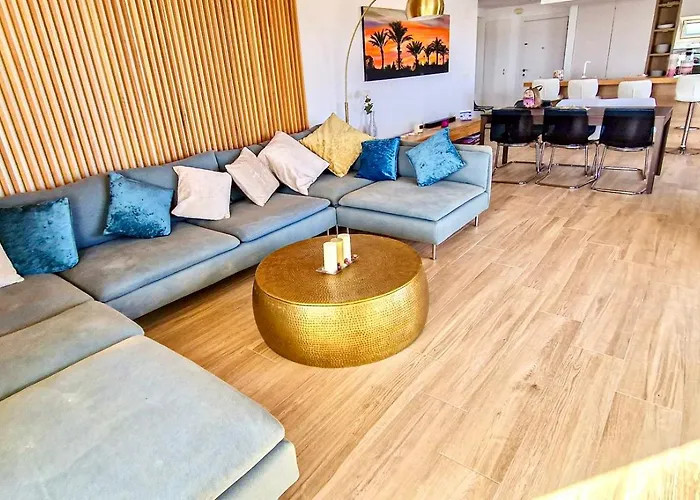 Atico De Lujo Vistas Dos Mares Apartmán